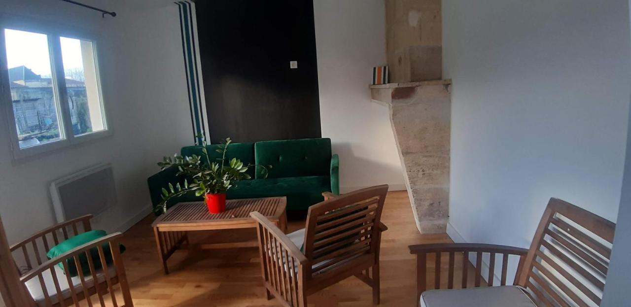 Jolie Villa Avec Piscine Dans Le St Emilionnais Sainte-Terre Eksteriør billede